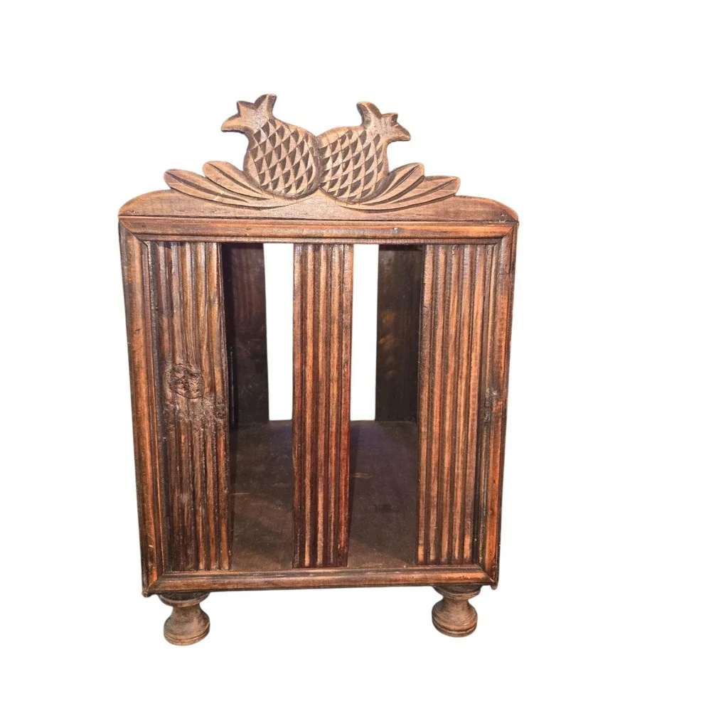 Vintage Brown Wood Magazine Rack Pineapple Carved Basket Weave Brass 14x13x9